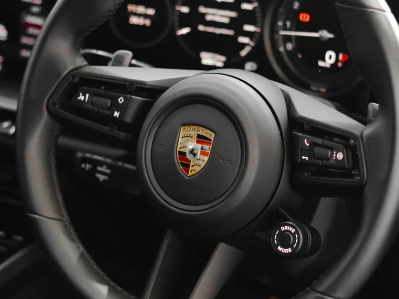 mark-chan-WsMNcXa6TXw-unsplash